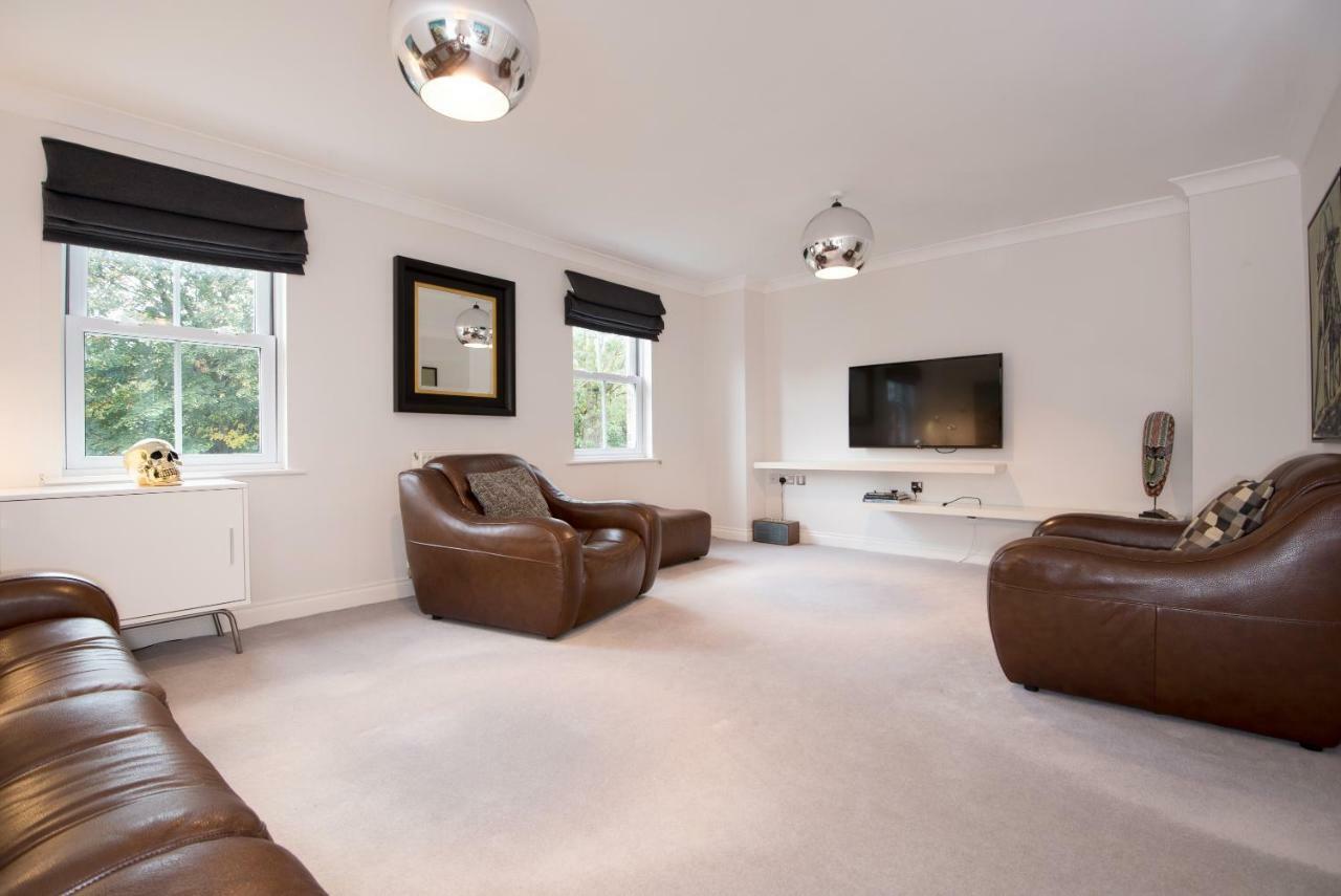 Dalton Crescent Villa Durham Eksteriør bilde